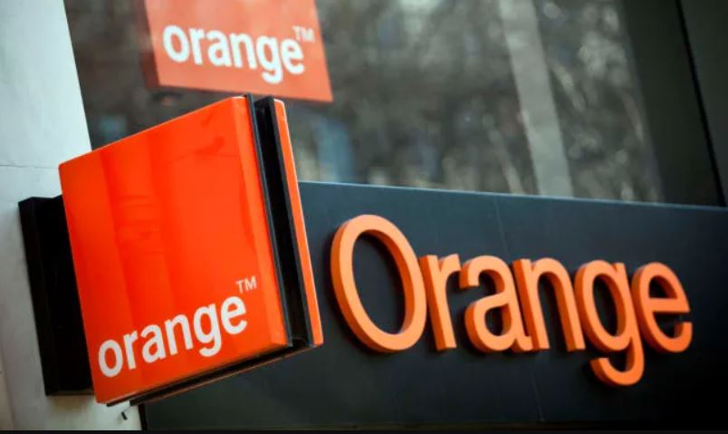 Orange launches digital center in Botswana Orange launches digital center in Botswana