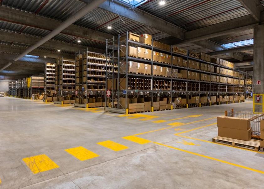 Nissan opens new warehouse in Italy Nissan opens new warehouse in Italy