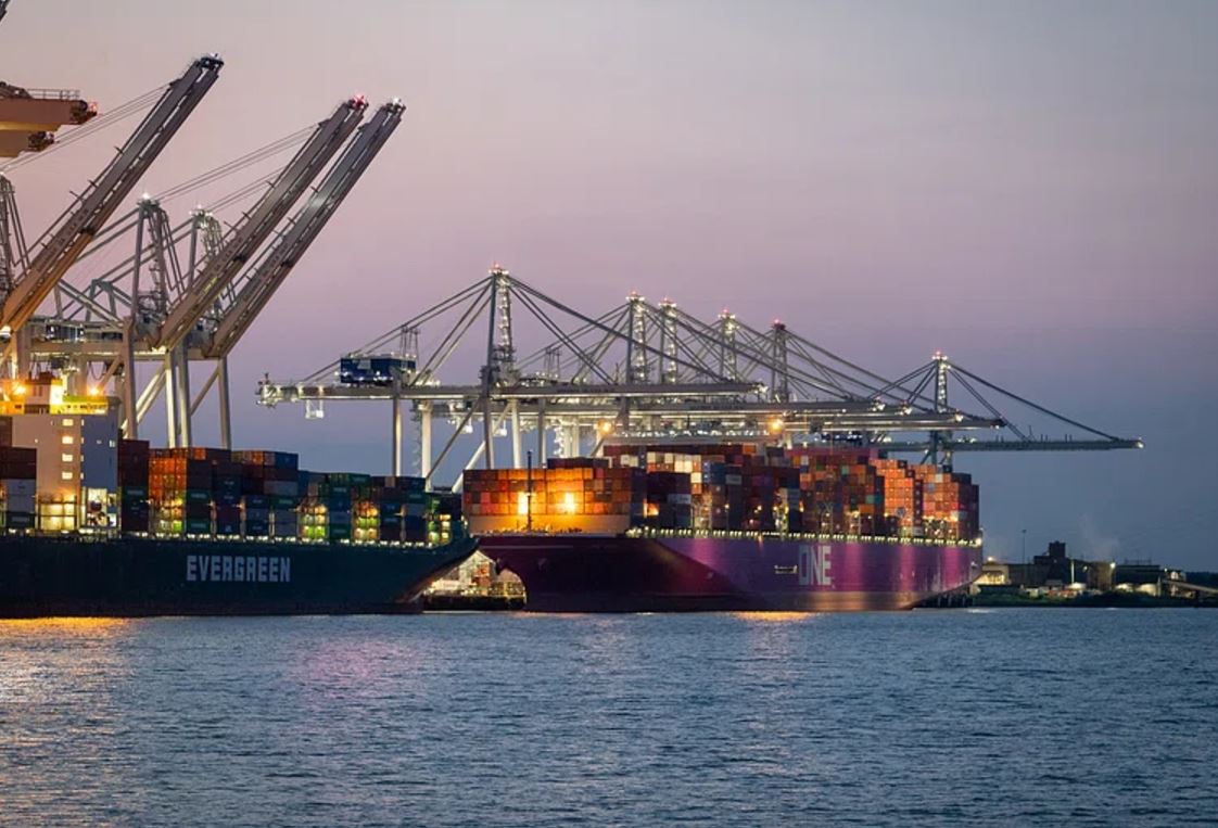 Nigeria ink 45-year concession deal for Snake Island Port project Nigeria ink 45-year concession deal for Snake Island Port project