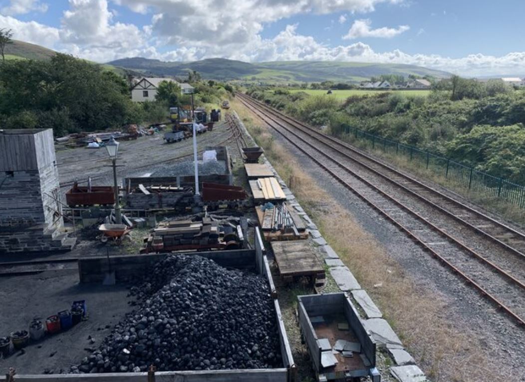 Cameroon approves inland rail facility for Bauxite project