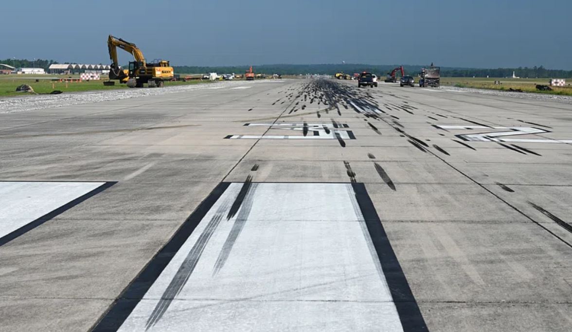 Ethiopian Airlines, AfDB ink deal to construct an airport Ethiopian Airlines, AfDB ink deal to construct an airport