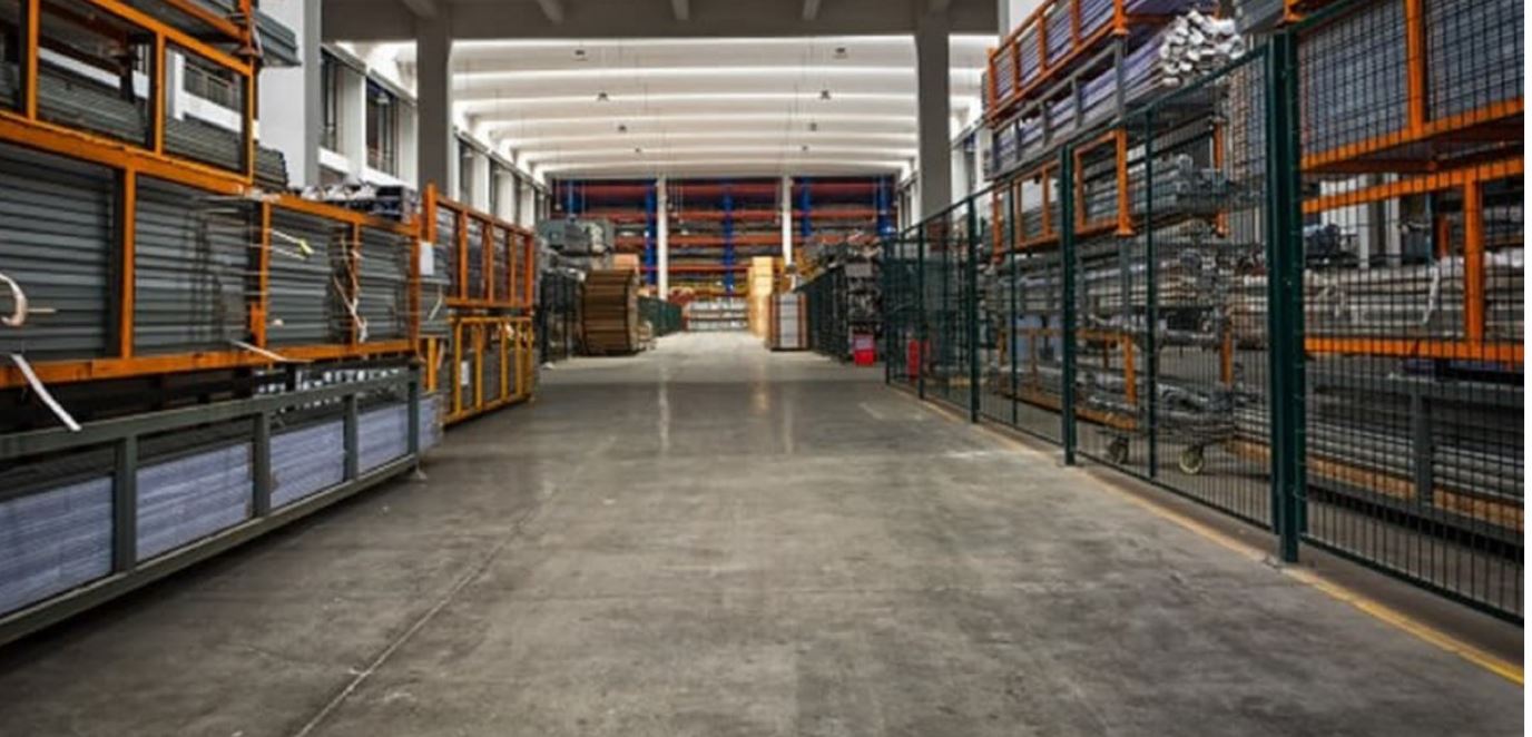 Huawei launches new smart warehouse Huawei launches new smart warehouse