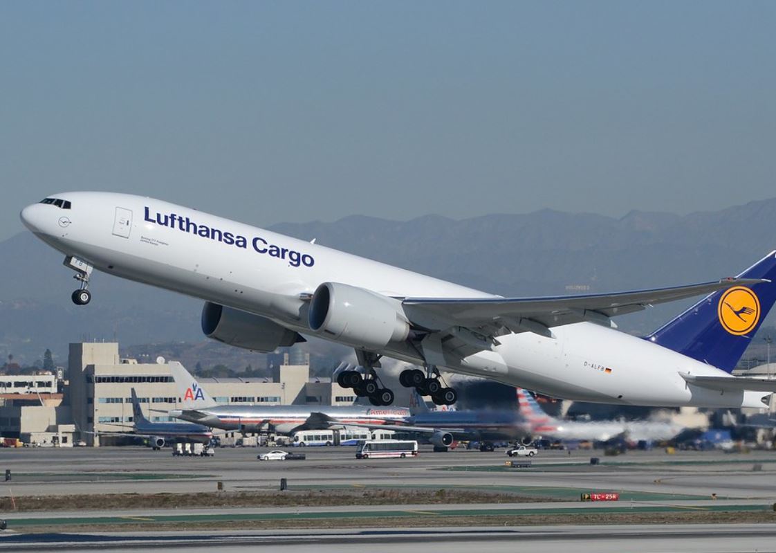 Lufthansa Cargo joins Silicon Saxony to boost high-tech logistics capabilities Lufthansa Cargo joins Silicon Saxony to boost high-tech logistics capabilities