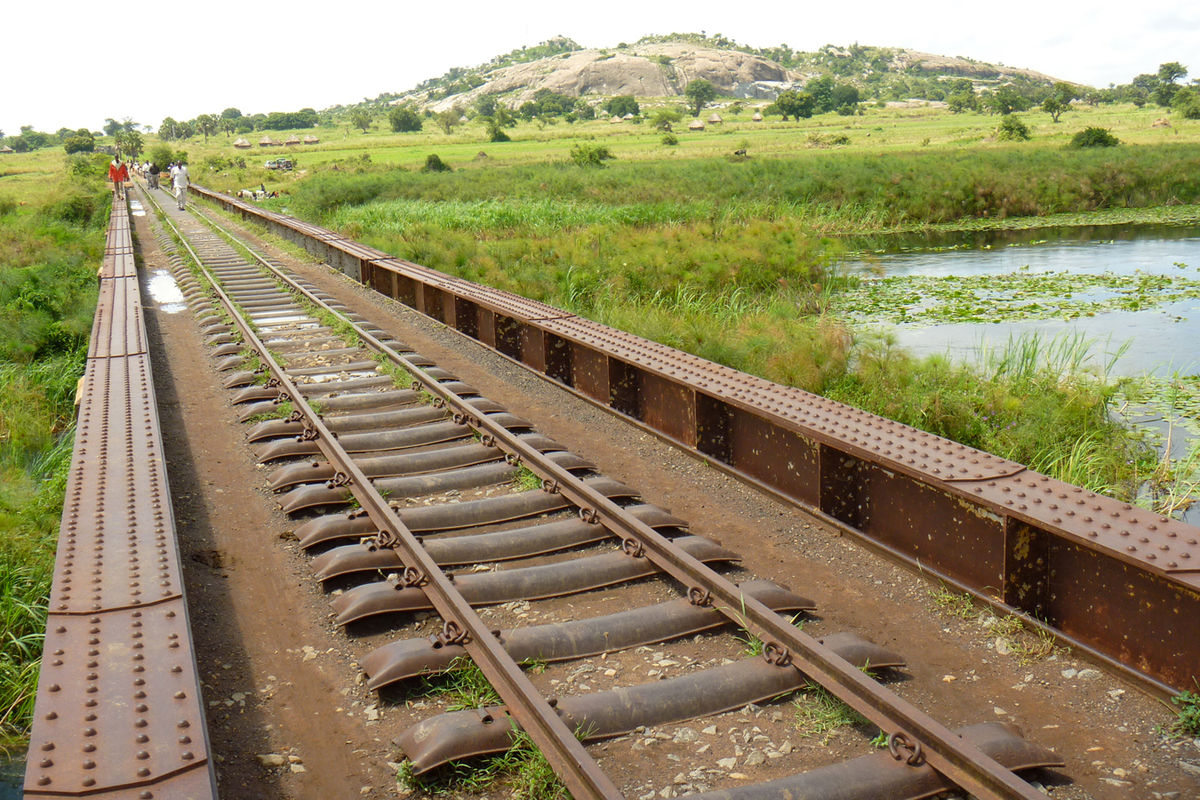 Development Bank SA and partners invest 230 million euros in Ugandan infrastructure