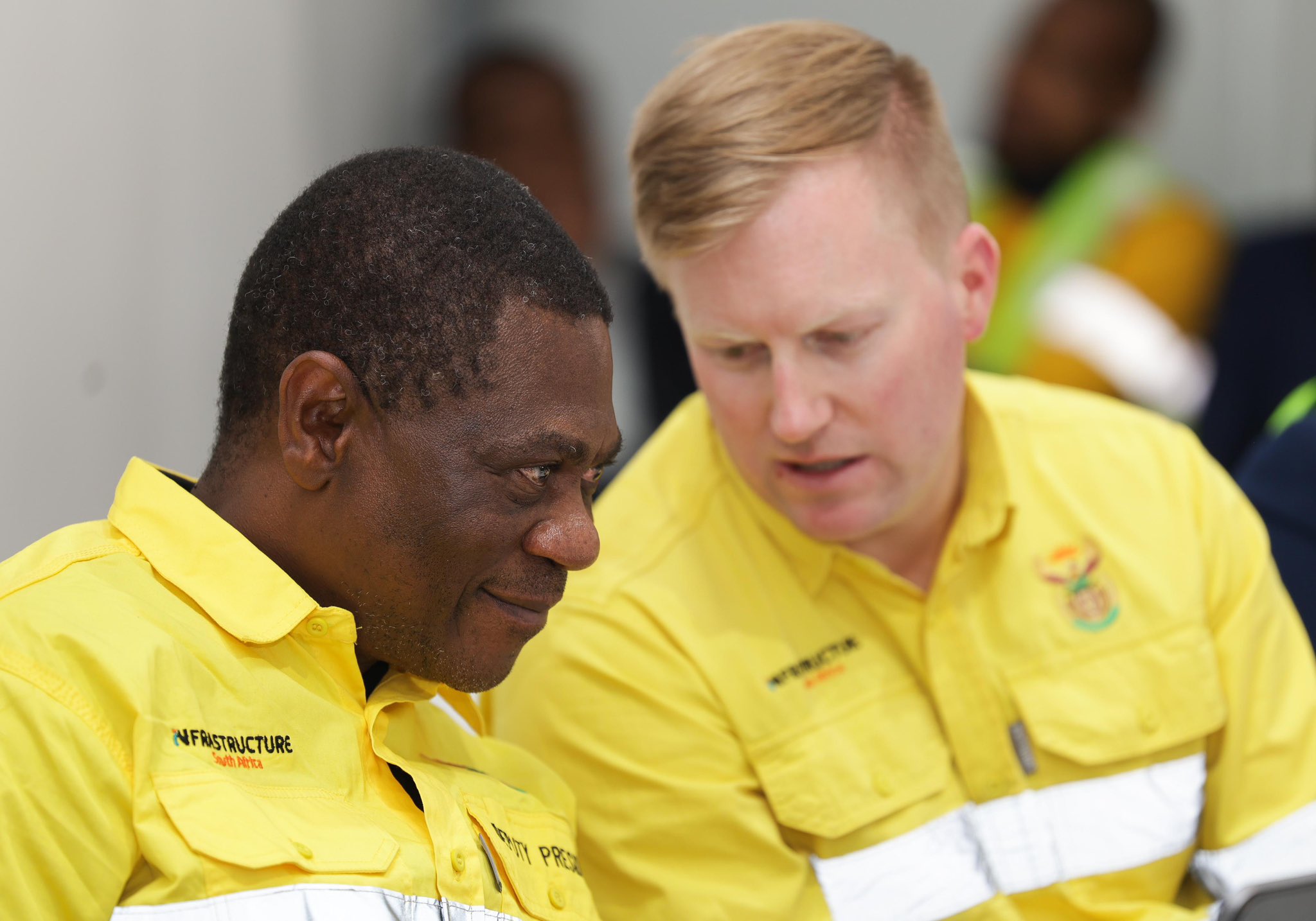 Macpherson hails “historic” national construction summit Macpherson hails “historic” national construction summit