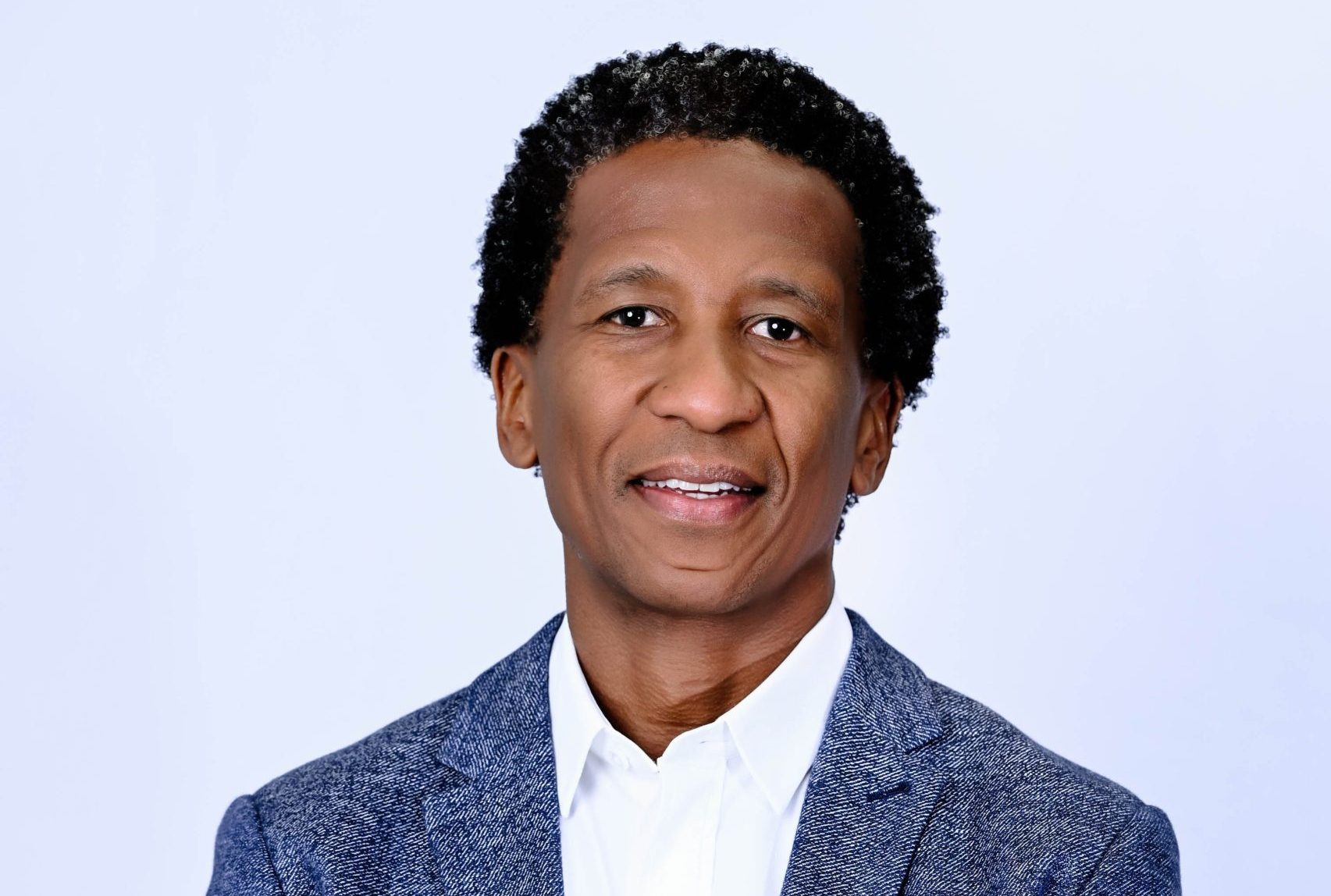 Standard Bank pledges R750 Million in New GX Capital’s Airnergize platform Standard Bank pledges R750 Million in New GX Capital’s Airnergize platform