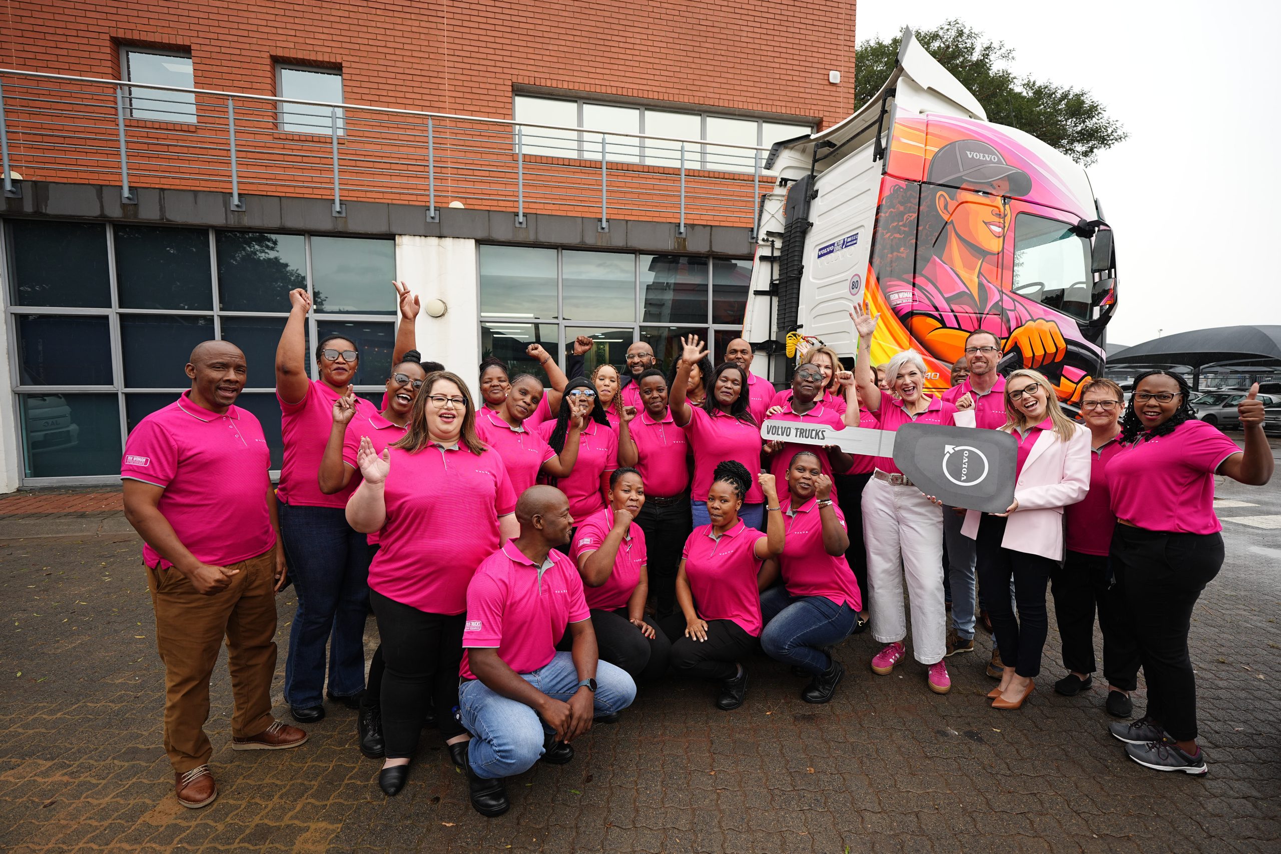 Volvo Trucks Donates Truck to Train More Female Drivers
