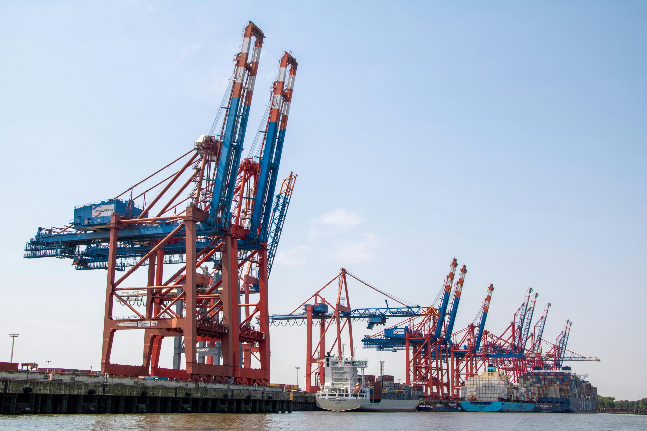 Aliko Dangote to develop Africa’s largest seaport in Olokola, Nigeria